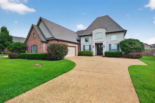 210 Poydras Avenue, Bossier City, LA 71111