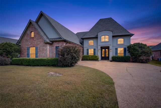 210 Poydras Avenue, Bossier City, LA 71111