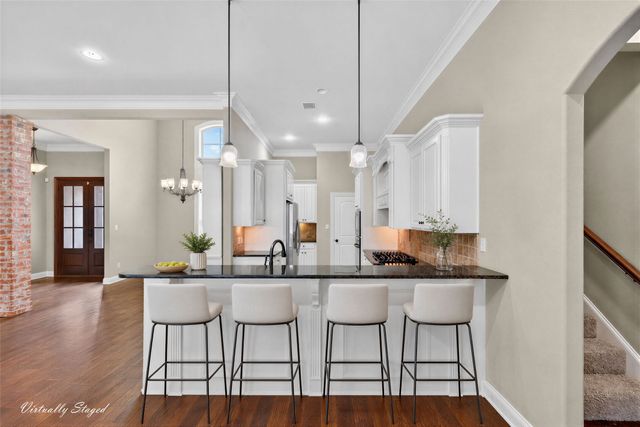 210 Poydras Avenue, Bossier City, LA 71111