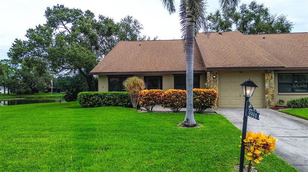 9981 LAKE SEMINOLE DRIVE W, Largo, FL 33773