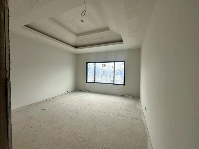 1004 Wilds Parkway, Greenwood, MO 64034