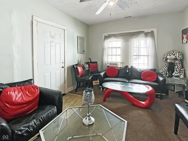 2919 N Denny Street, Indianapolis, IN 46218