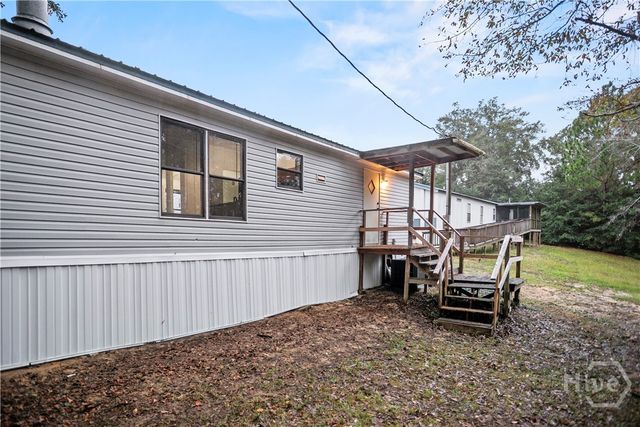 3035 Cowboy Way, Portal, GA 30450