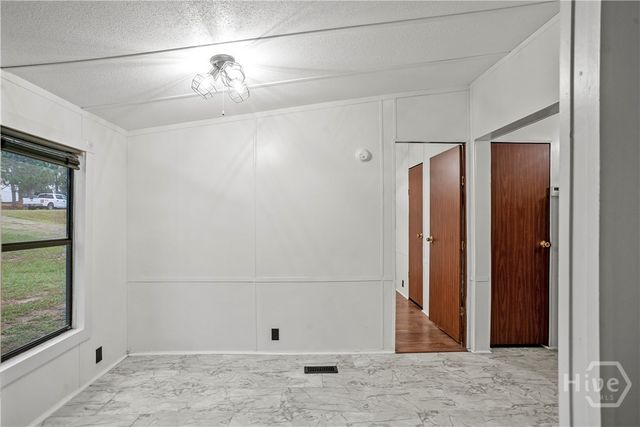 3035 Cowboy Way, Portal, GA 30450