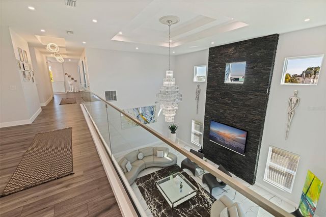 6062 BAYOU GRANDE BOULEVARD NE, St Petersburg, FL 33703