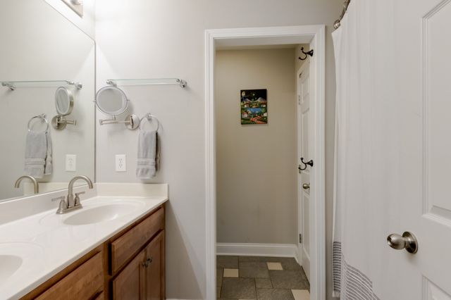6834 Riverwalk Blvd, Murfreesboro, TN 37130