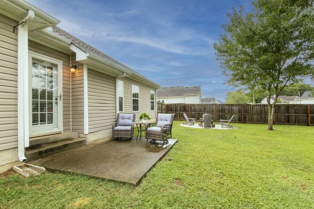6834 Riverwalk Blvd, Murfreesboro, TN 37130