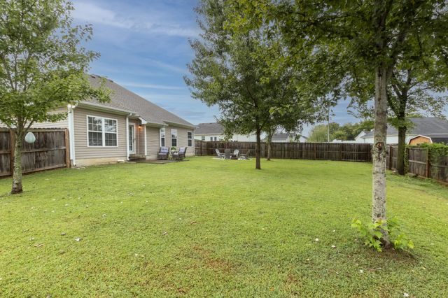 6834 Riverwalk Blvd, Murfreesboro, TN 37130