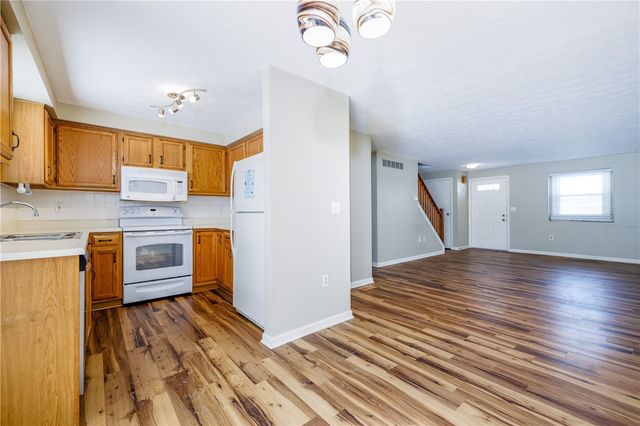 37 Southfield Drive, Webster, NY 14580