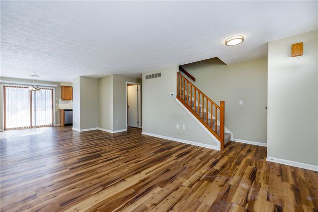 37 Southfield Drive, Webster, NY 14580