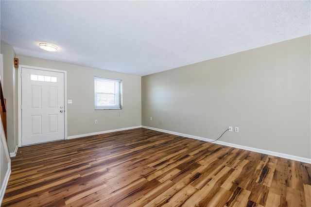 37 Southfield Drive, Webster, NY 14580