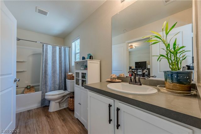 2084 Airy Petals Walk, Henderson, NV 89044