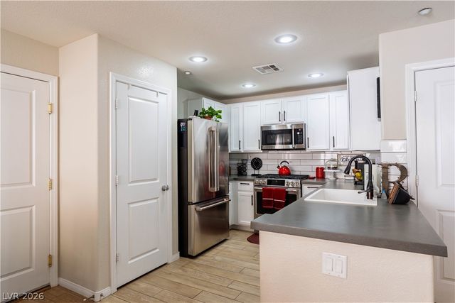 2084 Airy Petals Walk, Henderson, NV 89044