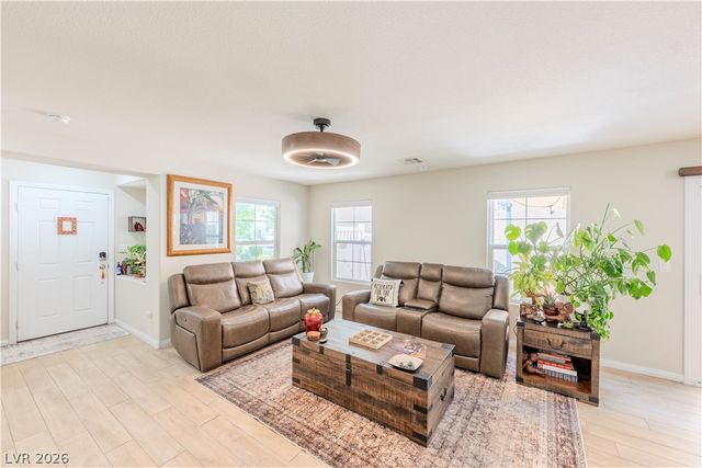 2084 Airy Petals Walk, Henderson, NV 89044