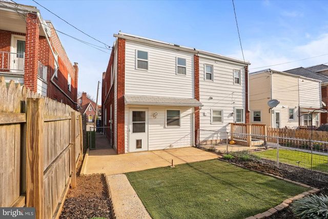 1628 W PHILADELPHIA ST, York, PA 17404