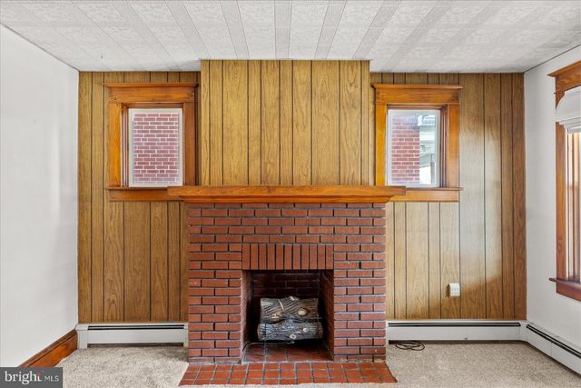 1628 W PHILADELPHIA ST, York, PA 17404