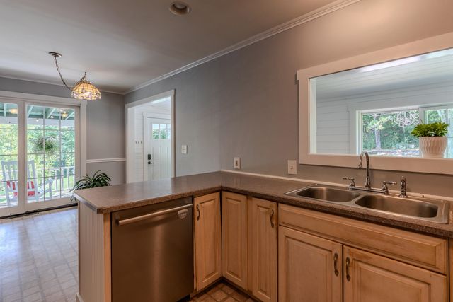 84 Lawrence Hill Road, Weston, VT 05161