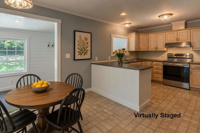 84 Lawrence Hill Road, Weston, VT 05161