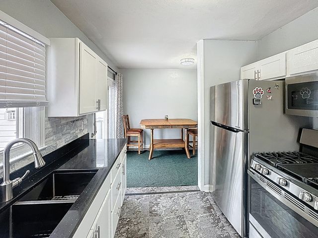 513 40th Street, East Moline, IL 61244