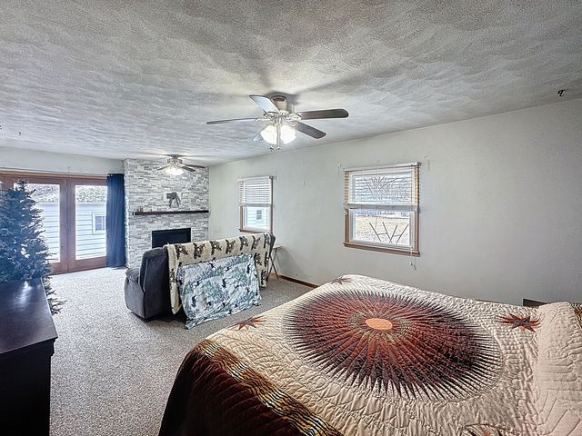 513 40th Street, East Moline, IL 61244