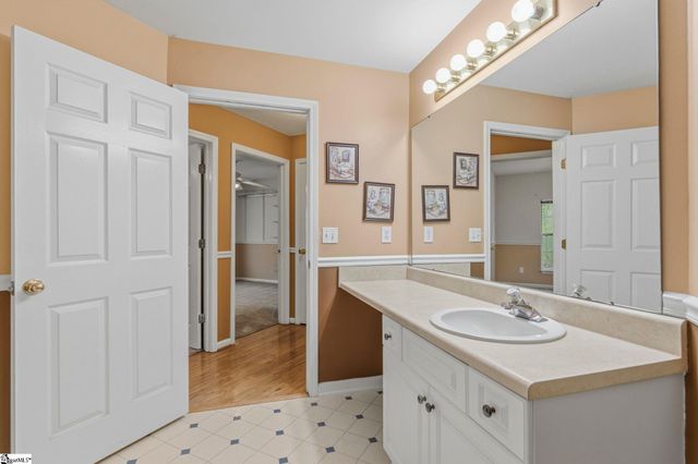 2 Timberjack Street, Simpsonville, SC 29680