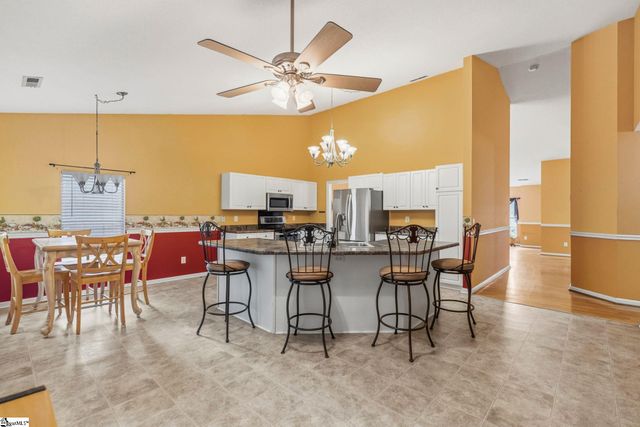 2 Timberjack Street, Simpsonville, SC 29680