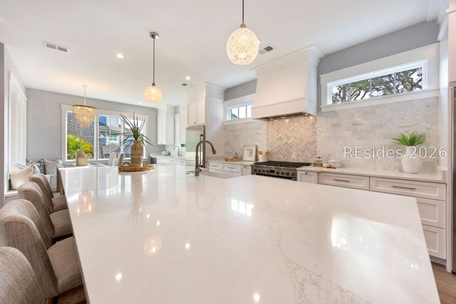 71 Dune Ln, Hilton Head Island, SC 29928