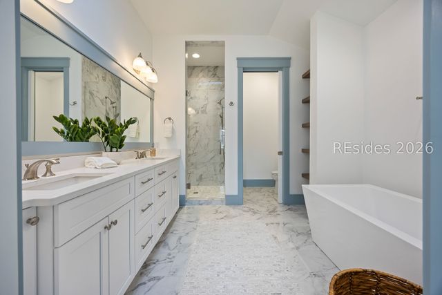 71 Dune Ln, Hilton Head Island, SC 29928