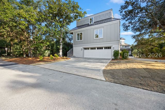 71 Dune Ln, Hilton Head Island, SC 29928