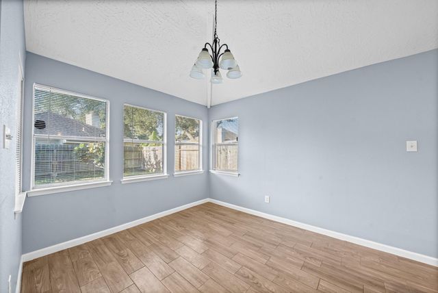 11059 Landsbury Circle, Houston, TX 77099