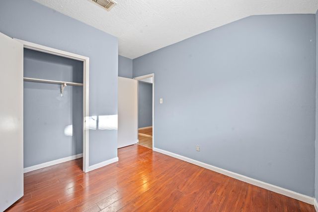 11059 Landsbury Circle, Houston, TX 77099