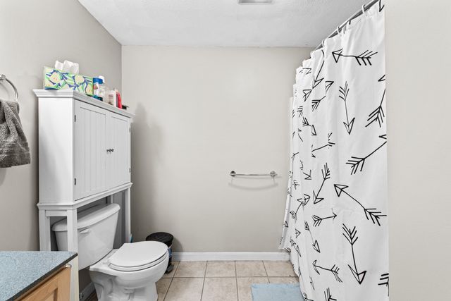 25 James St 7, Malden, MA 02148