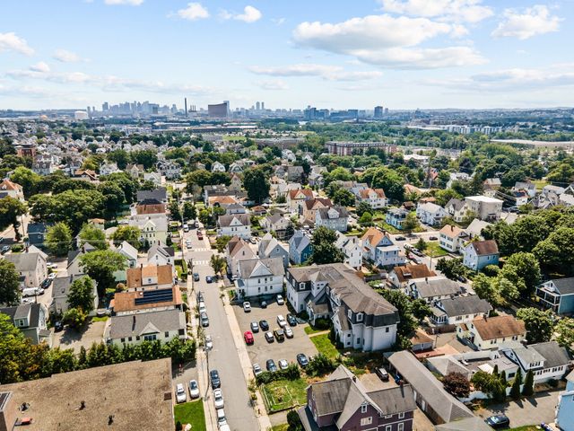 25 James St 7, Malden, MA 02148