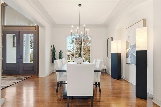 5015 W 147TH Street, Leawood, KS 66224