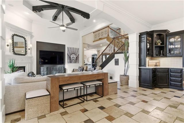 5015 W 147TH Street, Leawood, KS 66224