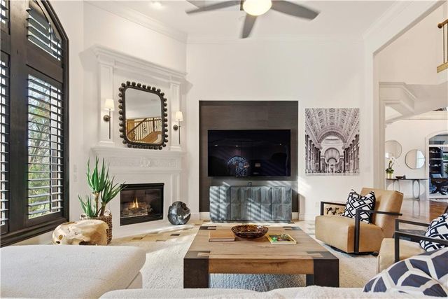 5015 W 147TH Street, Leawood, KS 66224