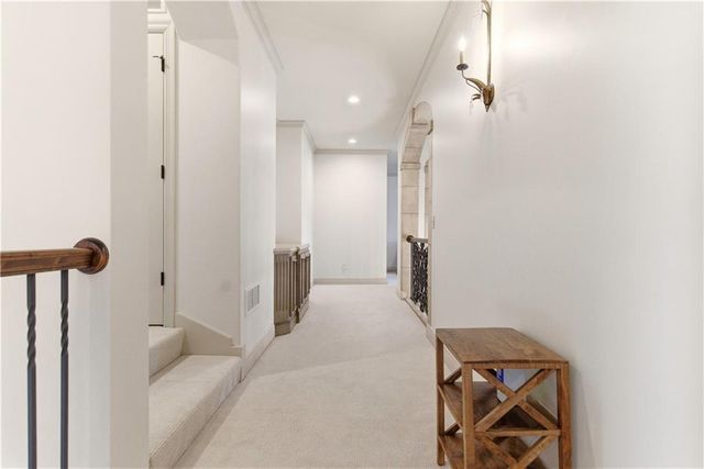 5015 W 147TH Street, Leawood, KS 66224