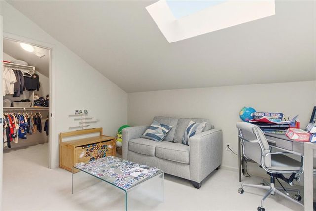 5015 W 147TH Street, Leawood, KS 66224