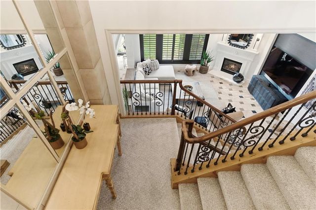 5015 W 147TH Street, Leawood, KS 66224