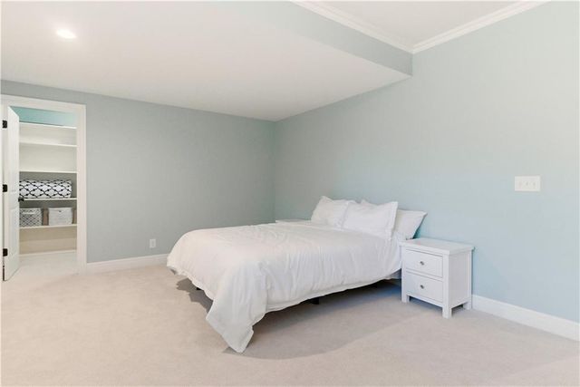 5015 W 147TH Street, Leawood, KS 66224