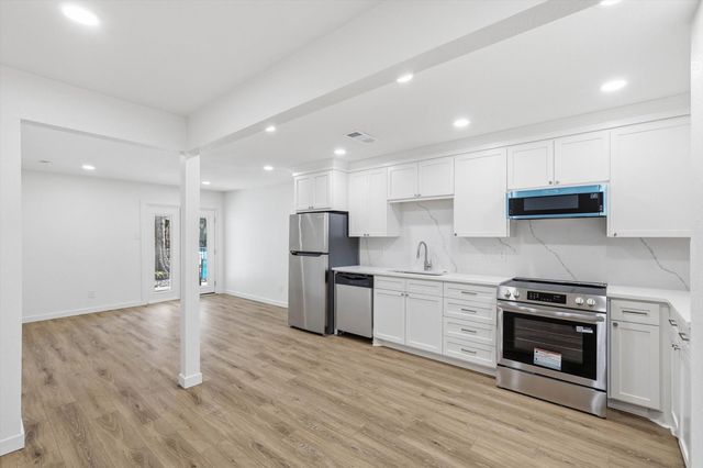 4816 Amesbury Drive 128, Dallas, TX 75206