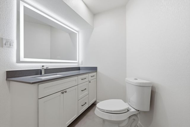 4816 Amesbury Drive 128, Dallas, TX 75206