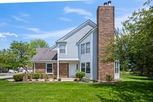 324 Satinwood Court N, Buffalo Grove, IL 60089