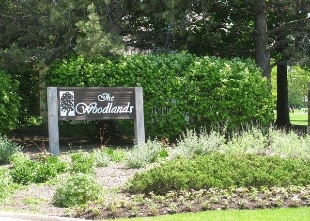 324 Satinwood Court N, Buffalo Grove, IL 60089