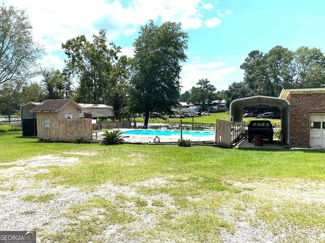 542 Jones Avenue, Swainsboro, GA 30401