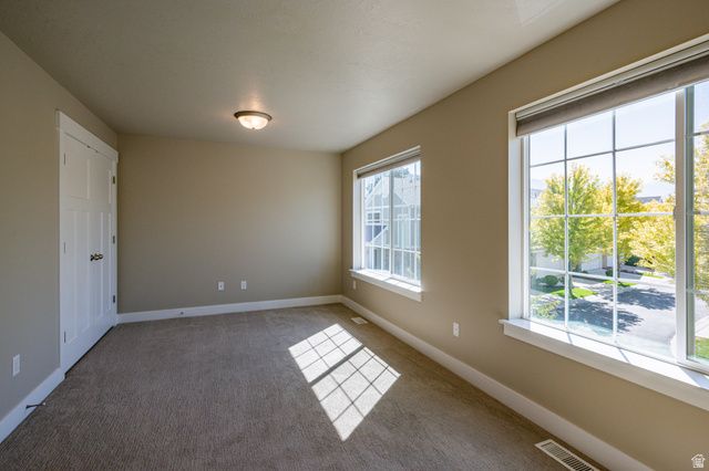 1739 E HOLLADAY HILL LN, Holladay, UT 84124