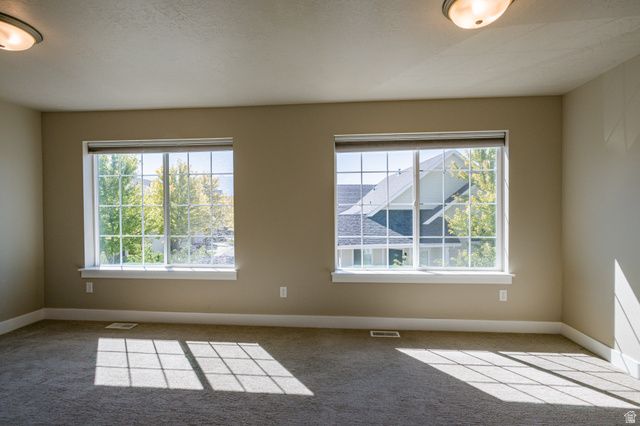 1739 E HOLLADAY HILL LN, Holladay, UT 84124