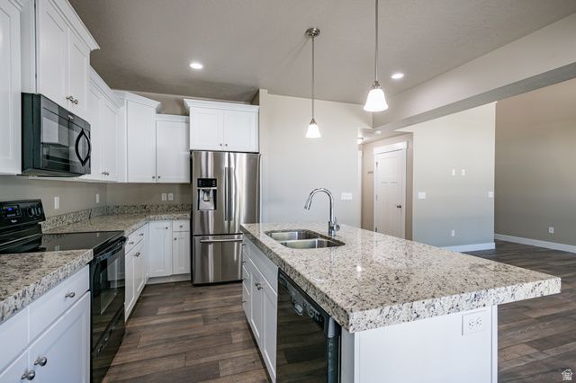 1739 E HOLLADAY HILL LN, Holladay, UT 84124