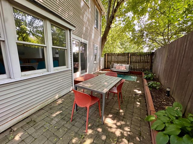 44 Warren Street, Milford, CT 06460