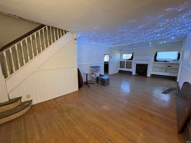 530 E 11th Street, Rushville, IN 46173